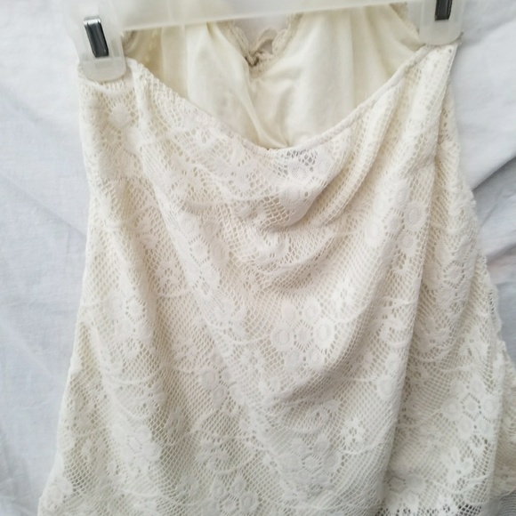 Cream Macrame & Lace Crop Top - Picture 4 of 8